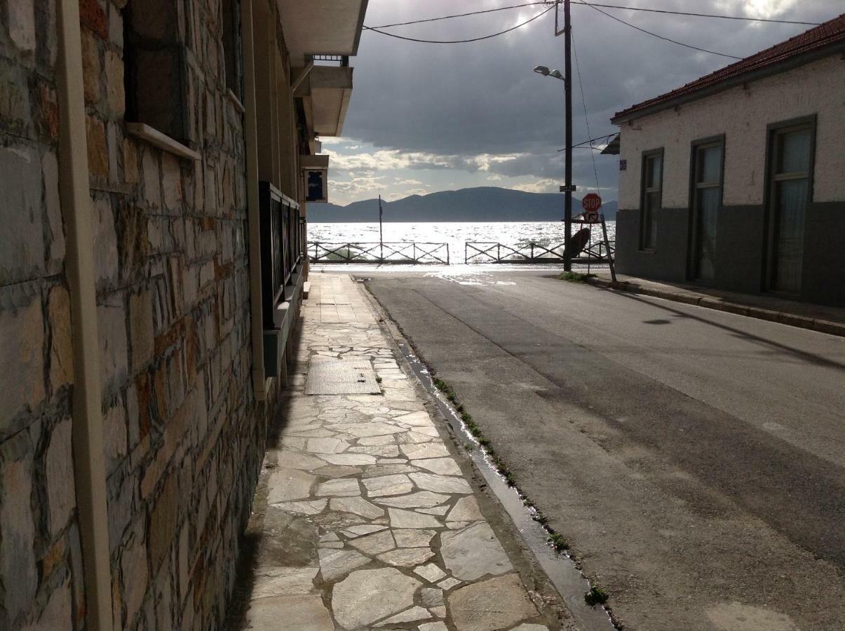 Filippos Apartments: Seaside Panoramic Views Agria Exterior photo